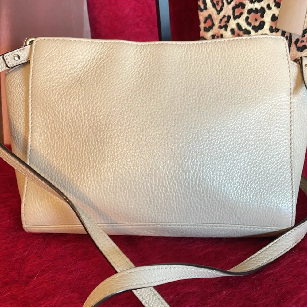 KATE SPADE SAVILLA BAXTER STREET SEEDPEARL CROSSBODY BEIGE LEATHER GOLD HARDWARE